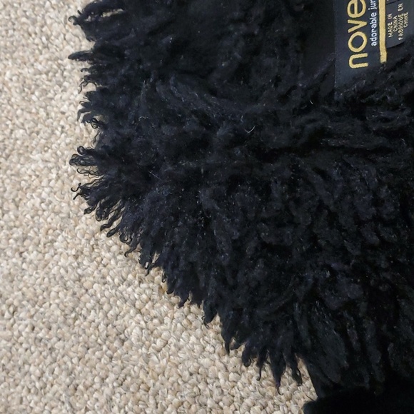 Novelti Vest - Picture 2 of 8